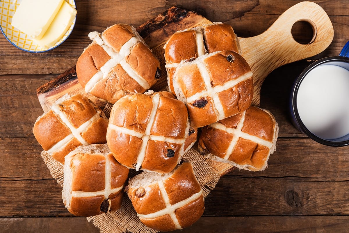 easter hot cross buns