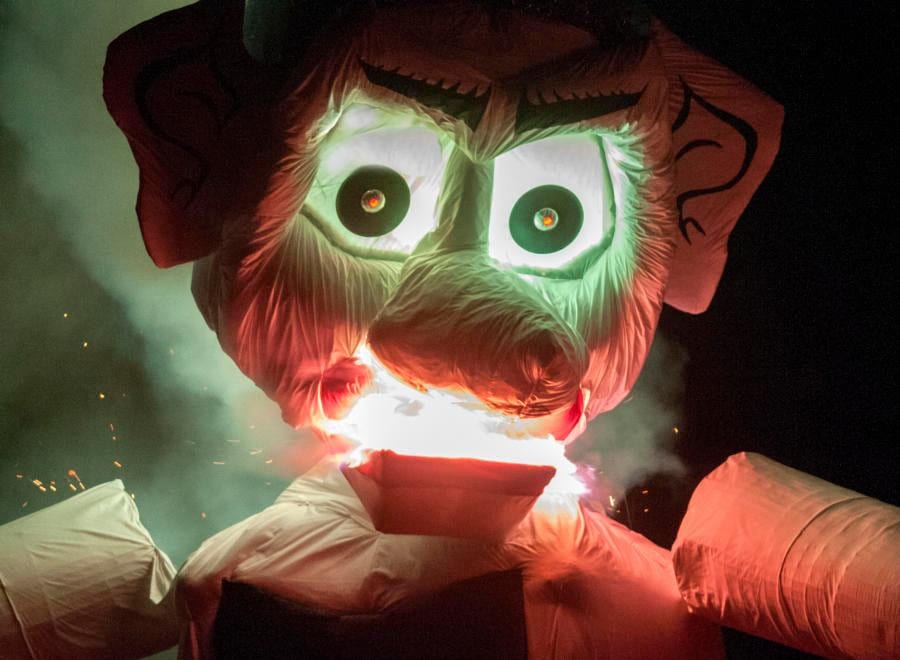 Zozobra close up